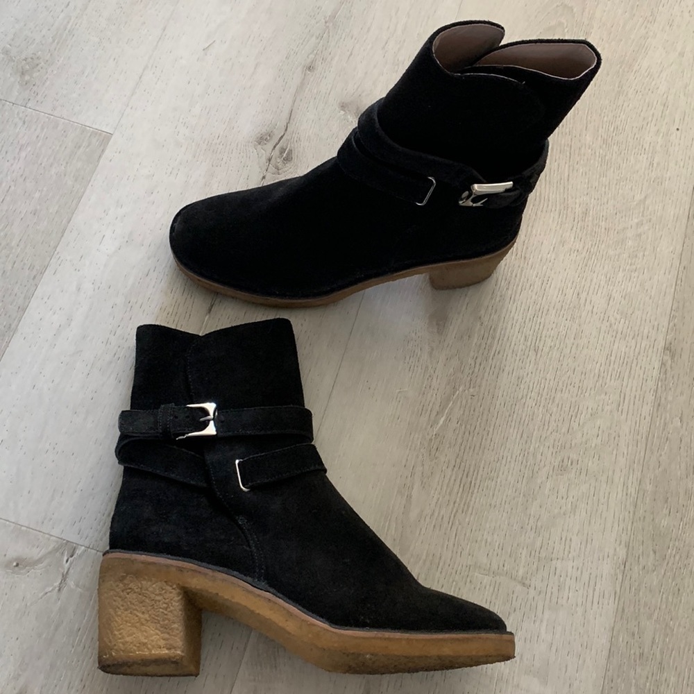 Marc Jacobs Suede Booties black chunky‎ heels